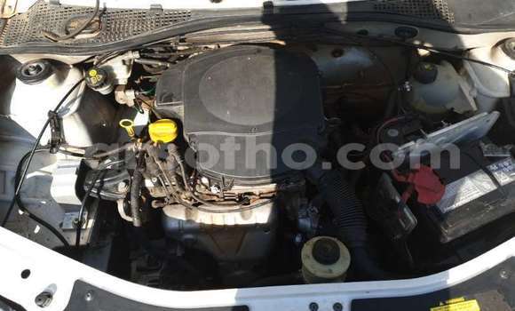 اشتري مستعمل Nissan NP 300 White سيارة في Hlotse في Leribe اشتري مستعمل Nissan NP 300 White سيارة في Hlotse في Leribe