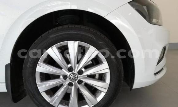 Acheter Occasion Voiture Volkswagen Polo Blanc à Maseru, Maseru Acheter Occasion Voiture Volkswagen Polo Blanc à Maseru, Maseru