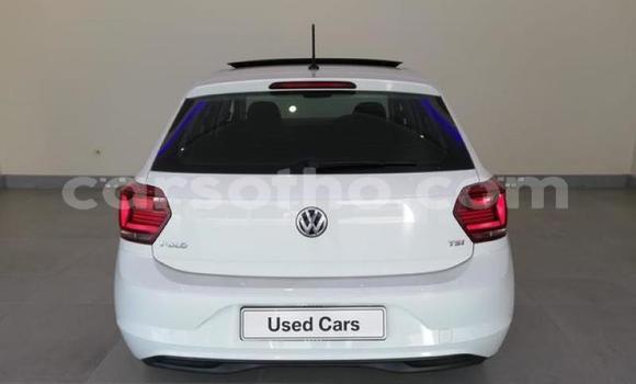 Acheter Occasion Voiture Volkswagen Polo Blanc à Maseru, Maseru Acheter Occasion Voiture Volkswagen Polo Blanc à Maseru, Maseru