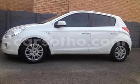 اشتري مستعمل Hyundai ix20 White سيارة في Maseru في Maseru اشتري مستعمل Hyundai ix20 White سيارة في Maseru في Maseru