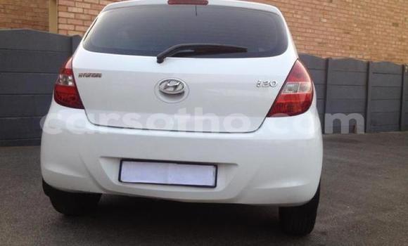 اشتري مستعمل Hyundai ix20 White سيارة في Maseru في Maseru اشتري مستعمل Hyundai ix20 White سيارة في Maseru في Maseru