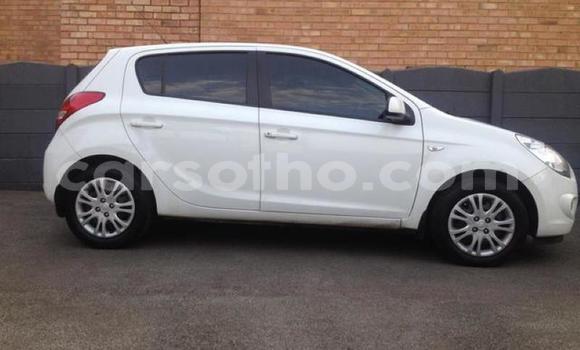 اشتري مستعمل Hyundai ix20 White سيارة في Maseru في Maseru اشتري مستعمل Hyundai ix20 White سيارة في Maseru في Maseru