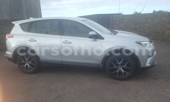 Buy Used Toyota RAV4 Other Car in Maputsoa in Leribe Buy Used Toyota RAV4 Other Car in Maputsoa in Leribe