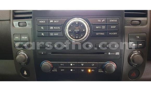 Sayi Na hannu Nissan Pathfinder Silver Mota in Maseru a Maseru Sayi Na hannu Nissan Pathfinder Silver Mota in Maseru a Maseru