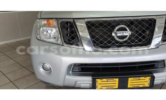 Sayi Na hannu Nissan Pathfinder Silver Mota in Maseru a Maseru Sayi Na hannu Nissan Pathfinder Silver Mota in Maseru a Maseru