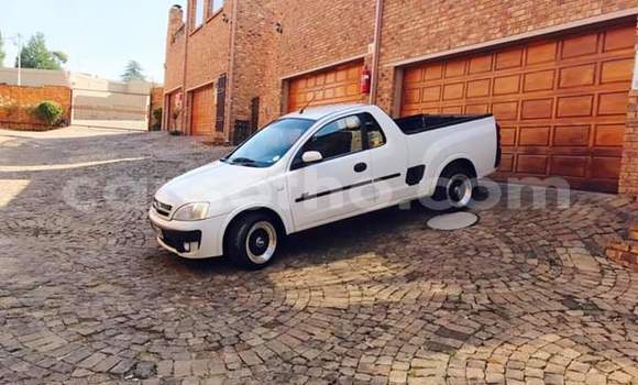 اشتري مستعمل Opel Corsa Silver سيارة في Maseru في Maseru اشتري مستعمل Opel Corsa Silver سيارة في Maseru في Maseru