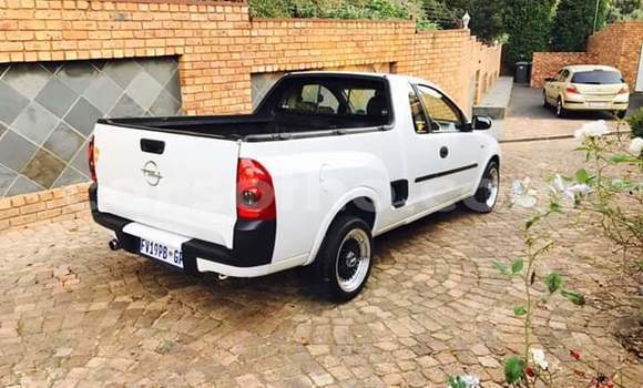 اشتري مستعمل Opel Corsa Silver سيارة في Maseru في Maseru اشتري مستعمل Opel Corsa Silver سيارة في Maseru في Maseru