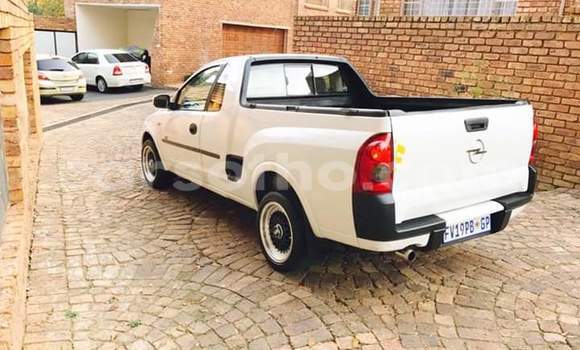 اشتري مستعمل Opel Corsa Silver سيارة في Maseru في Maseru اشتري مستعمل Opel Corsa Silver سيارة في Maseru في Maseru