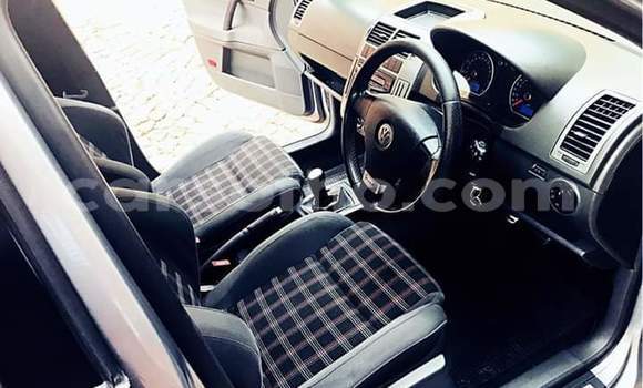 اشتري مستعمل Volkswagen Polo GTI Silver سيارة في Maputsoe في Leribe اشتري مستعمل Volkswagen Polo GTI Silver سيارة في Maputsoe في Leribe