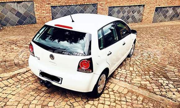Sayi Na hannu Volkswagen Polo White Mota in Maputsoe a Leribe Sayi Na hannu Volkswagen Polo White Mota in Maputsoe a Leribe