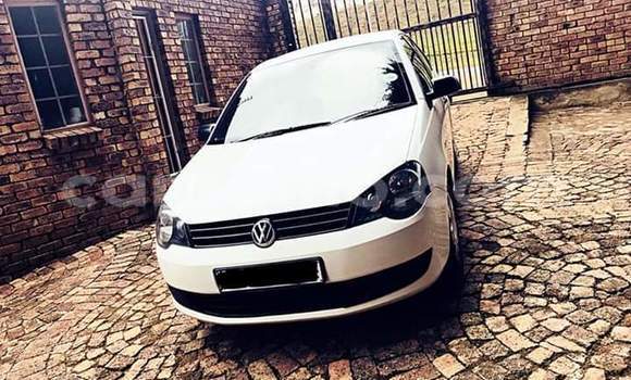 Sayi Na hannu Volkswagen Polo White Mota in Maputsoe a Leribe Sayi Na hannu Volkswagen Polo White Mota in Maputsoe a Leribe