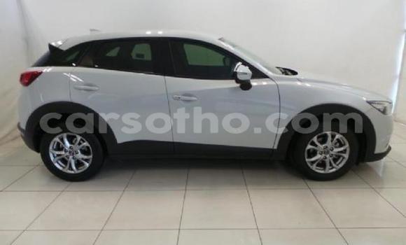 Buy Used Mazda CX-3 White Car in Maseru in Maseru Buy Used Mazda CX-3 White Car in Maseru in Maseru