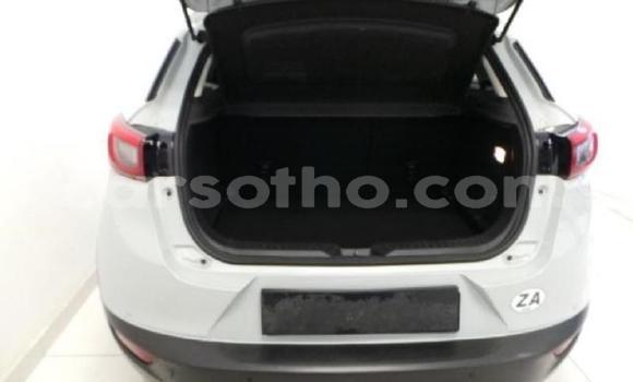 Buy Used Mazda CX-3 White Car in Maseru in Maseru Buy Used Mazda CX-3 White Car in Maseru in Maseru