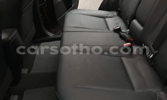 Acheter Occasion Voiture Toyota RAV4 Marron à Hlotse, Leribe Acheter Occasion Voiture Toyota RAV4 Marron à Hlotse, Leribe