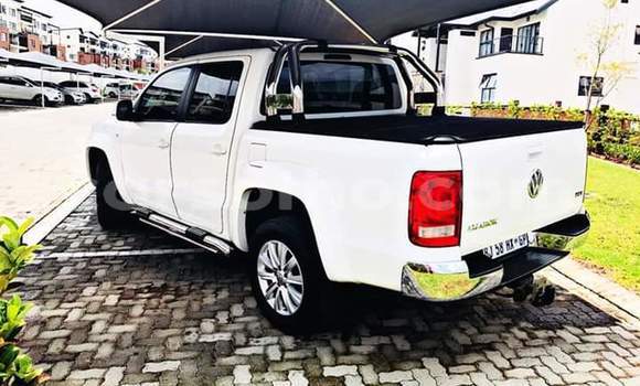 Acheter Occasion Voiture Volkswagen Amarok Blanc à Maseru, Maseru Acheter Occasion Voiture Volkswagen Amarok Blanc à Maseru, Maseru