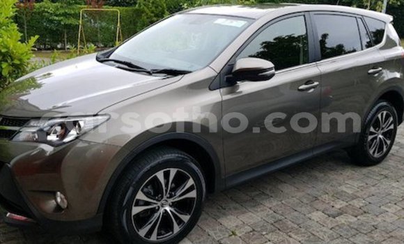 Acheter Occasion Voiture Toyota RAV4 Beige à Quthing, Butha-Buthe Acheter Occasion Voiture Toyota RAV4 Beige à Quthing, Butha-Buthe