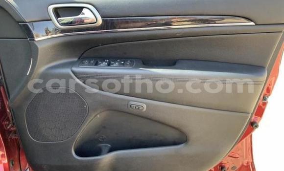 Sayi Na hannu Jeep Grand Cherokee Red Mota in Maseru a Maseru Sayi Na hannu Jeep Grand Cherokee Red Mota in Maseru a Maseru