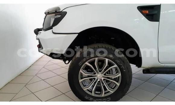 اشتري مستعمل Ford Ranger White سيارة في Maseru في Maseru اشتري مستعمل Ford Ranger White سيارة في Maseru في Maseru