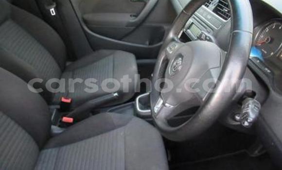 Acheter Occasion Voiture Volkswagen Polo Gris à Thaba–Tseka, Mafeteng Acheter Occasion Voiture Volkswagen Polo Gris à Thaba–Tseka, Mafeteng