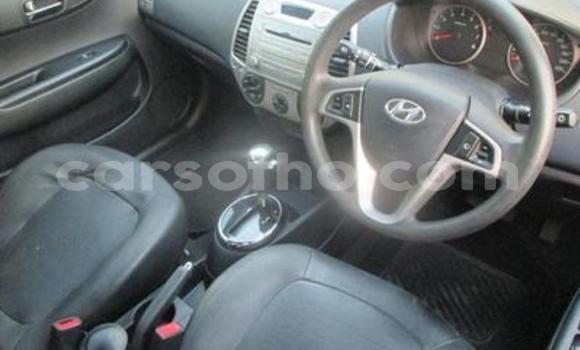 Acheter Occasion Voiture Hyundai i20 Noir à Thaba–Tseka, Mafeteng Acheter Occasion Voiture Hyundai i20 Noir à Thaba–Tseka, Mafeteng