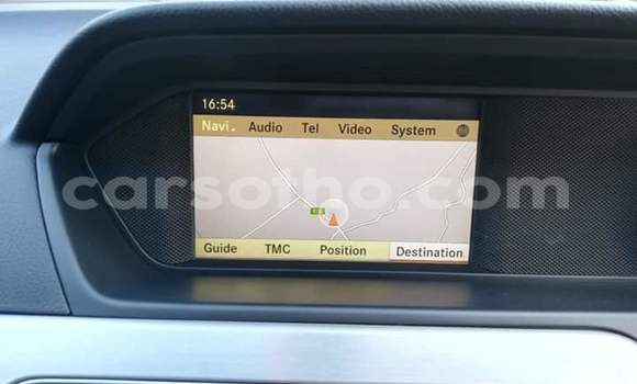 Acheter Occasion Voiture Mercedes-Benz C–Class Blanc à Maseru, Maseru Acheter Occasion Voiture Mercedes-Benz C–Class Blanc à Maseru, Maseru