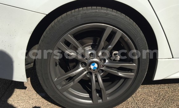 اشتري مستعمل BMW 3–Series White سيارة في Mohale's Hoek في Mohale's Hoek اشتري مستعمل BMW 3–Series White سيارة في Mohale's Hoek في Mohale's Hoek