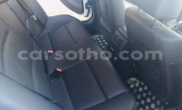 اشتري مستعمل BMW 3–Series White سيارة في Maseru في Maseru اشتري مستعمل BMW 3–Series White سيارة في Maseru في Maseru