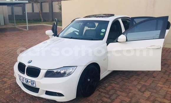 اشتري مستعمل BMW 3–Series White سيارة في Maseru في Maseru اشتري مستعمل BMW 3–Series White سيارة في Maseru في Maseru