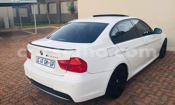 اشتري مستعمل BMW 3–Series White سيارة في Maseru في Maseru اشتري مستعمل BMW 3–Series White سيارة في Maseru في Maseru