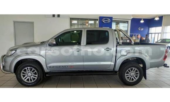 Buy Used Toyota Hilux Silver Car in Butha–Buthe in Thaba-Tseka Buy Used Toyota Hilux Silver Car in Butha–Buthe in Thaba-Tseka