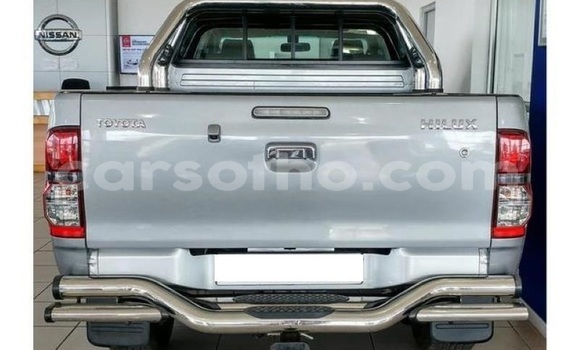 Buy Used Toyota Hilux Silver Car in Butha–Buthe in Thaba-Tseka Buy Used Toyota Hilux Silver Car in Butha–Buthe in Thaba-Tseka