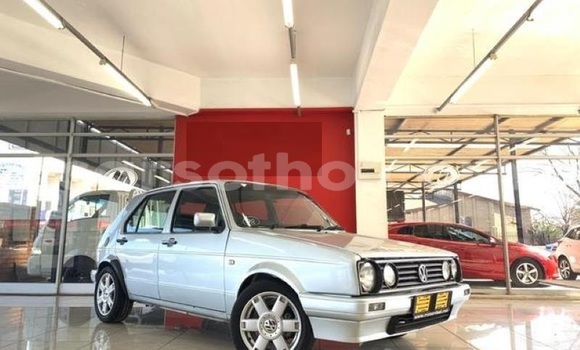 Sayi Na hannu Volkswagen Golf White Mota in Mafeteng a Mafeteng Sayi Na hannu Volkswagen Golf White Mota in Mafeteng a Mafeteng
