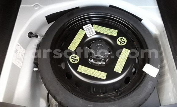 Sayi Na hannu Audi A4 White Mota in Hlotse a Leribe Sayi Na hannu Audi A4 White Mota in Hlotse a Leribe