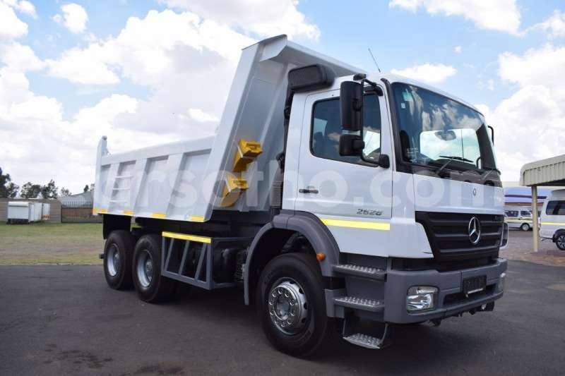 Big with watermark mercedes benz truck tipper axor 2628 10 cube 2010 id 61067843 type main