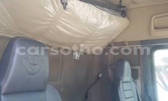 Buy Used Scania R420 White Truck in Maseru in Maseru Buy Used Scania R420 White Truck in Maseru in Maseru