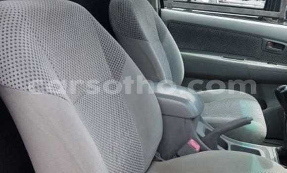 Sayi Na hannu Toyota Hilux Silver Mota in Maputsoa a Leribe Sayi Na hannu Toyota Hilux Silver Mota in Maputsoa a Leribe