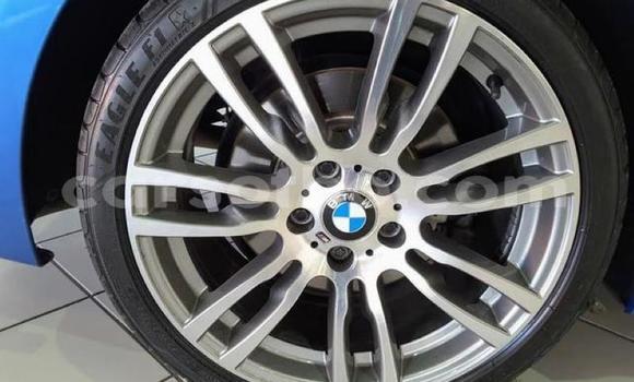 Acheter Occasion Voiture BMW 3–Series Bleu à Hlotse, Leribe Acheter Occasion Voiture BMW 3–Series Bleu à Hlotse, Leribe
