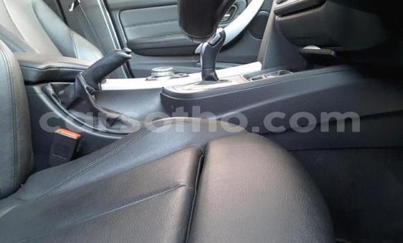 Acheter Occasion Voiture BMW 3–Series Bleu à Hlotse, Leribe Acheter Occasion Voiture BMW 3–Series Bleu à Hlotse, Leribe