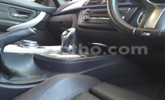 Acheter Occasion Voiture BMW 3–Series Bleu à Hlotse, Leribe Acheter Occasion Voiture BMW 3–Series Bleu à Hlotse, Leribe