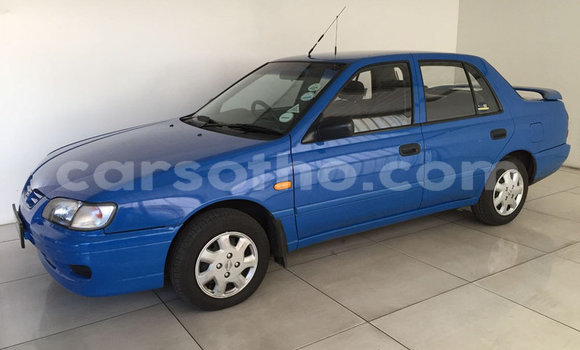 Sayi Na hannu Nissan Sentra Blue Mota in Maseru a Maseru Sayi Na hannu Nissan Sentra Blue Mota in Maseru a Maseru