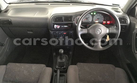 Sayi Na hannu Nissan Sentra Blue Mota in Maseru a Maseru Sayi Na hannu Nissan Sentra Blue Mota in Maseru a Maseru