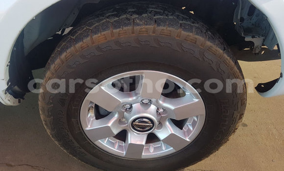 Acheter Occasion Voiture Nissan Hardbody Blanc à Mafeteng, Mafeteng Acheter Occasion Voiture Nissan Hardbody Blanc à Mafeteng, Mafeteng