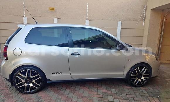 Acheter Occasion Voiture Volkswagen Polo Gris à Maputsoe, Leribe Acheter Occasion Voiture Volkswagen Polo Gris à Maputsoe, Leribe