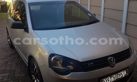 Acheter Occasion Voiture Volkswagen Polo Gris à Maputsoe, Leribe Acheter Occasion Voiture Volkswagen Polo Gris à Maputsoe, Leribe