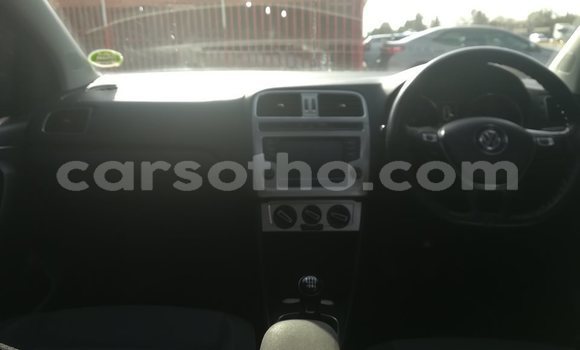 Acheter Occasion Voiture Volkswagen Polo Gris à Maputsoe, Leribe Acheter Occasion Voiture Volkswagen Polo Gris à Maputsoe, Leribe