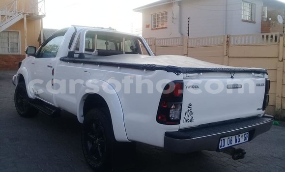 اشتري مستعمل Toyota Hilux White سيارة في Maputsoa في Leribe اشتري مستعمل Toyota Hilux White سيارة في Maputsoa في Leribe