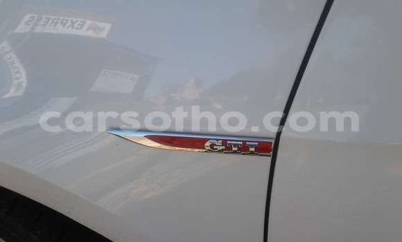 اشتري مستعمل Volkswagen Golf GTI White سيارة في Maputsoe في Leribe اشتري مستعمل Volkswagen Golf GTI White سيارة في Maputsoe في Leribe