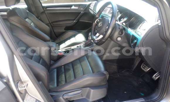 اشتري مستعمل Volkswagen Golf GTI Silver سيارة في Maputsoa في Leribe اشتري مستعمل Volkswagen Golf GTI Silver سيارة في Maputsoa في Leribe