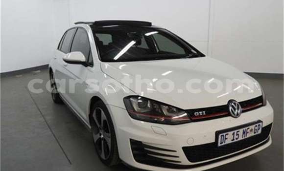 اشتري مستعمل Volkswagen Golf GTI White سيارة في Hlotse في Leribe اشتري مستعمل Volkswagen Golf GTI White سيارة في Hlotse في Leribe
