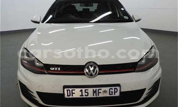 اشتري مستعمل Volkswagen Golf GTI White سيارة في Hlotse في Leribe اشتري مستعمل Volkswagen Golf GTI White سيارة في Hlotse في Leribe